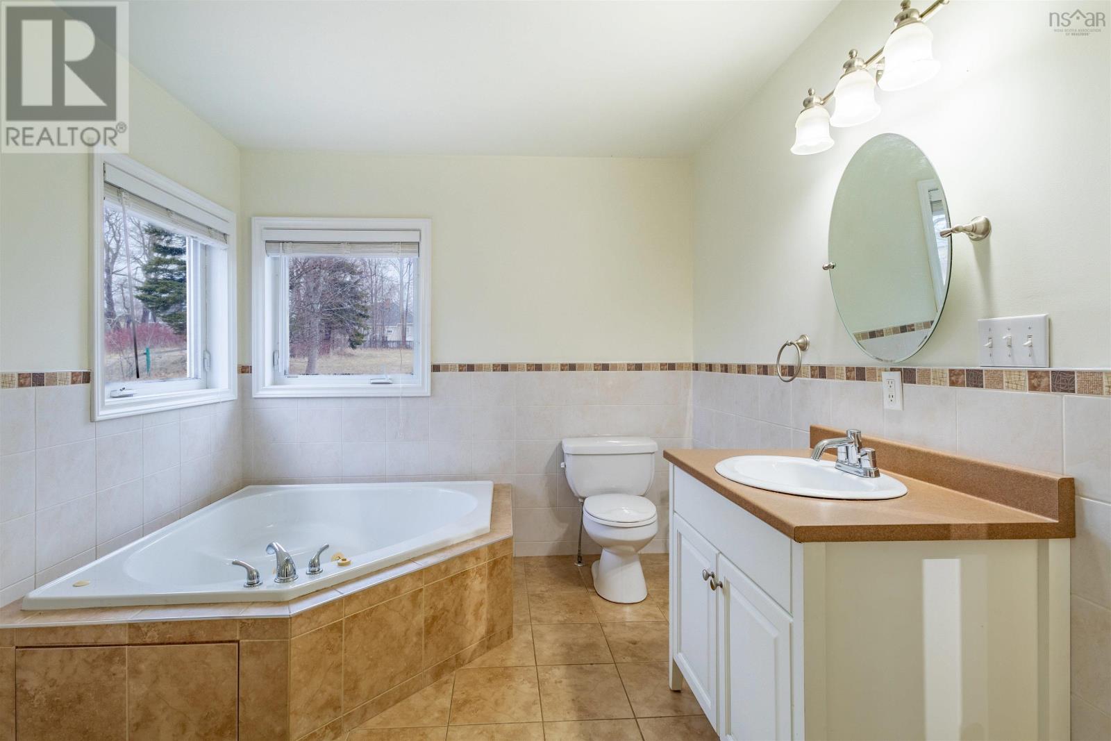 22 Archibald Street, Sydney Mines, Nova Scotia  B1V 2Y5 - Photo 15 - 202622049