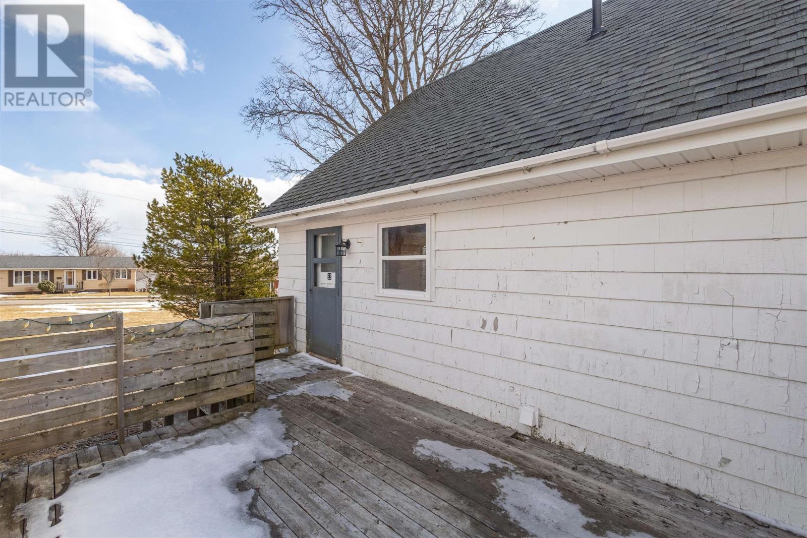 22 Archibald Street, Sydney Mines, Nova Scotia  B1V 2Y5 - Photo 48 - 202622049