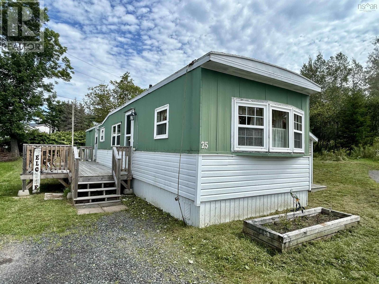 25 King Street, trenton, Nova Scotia
