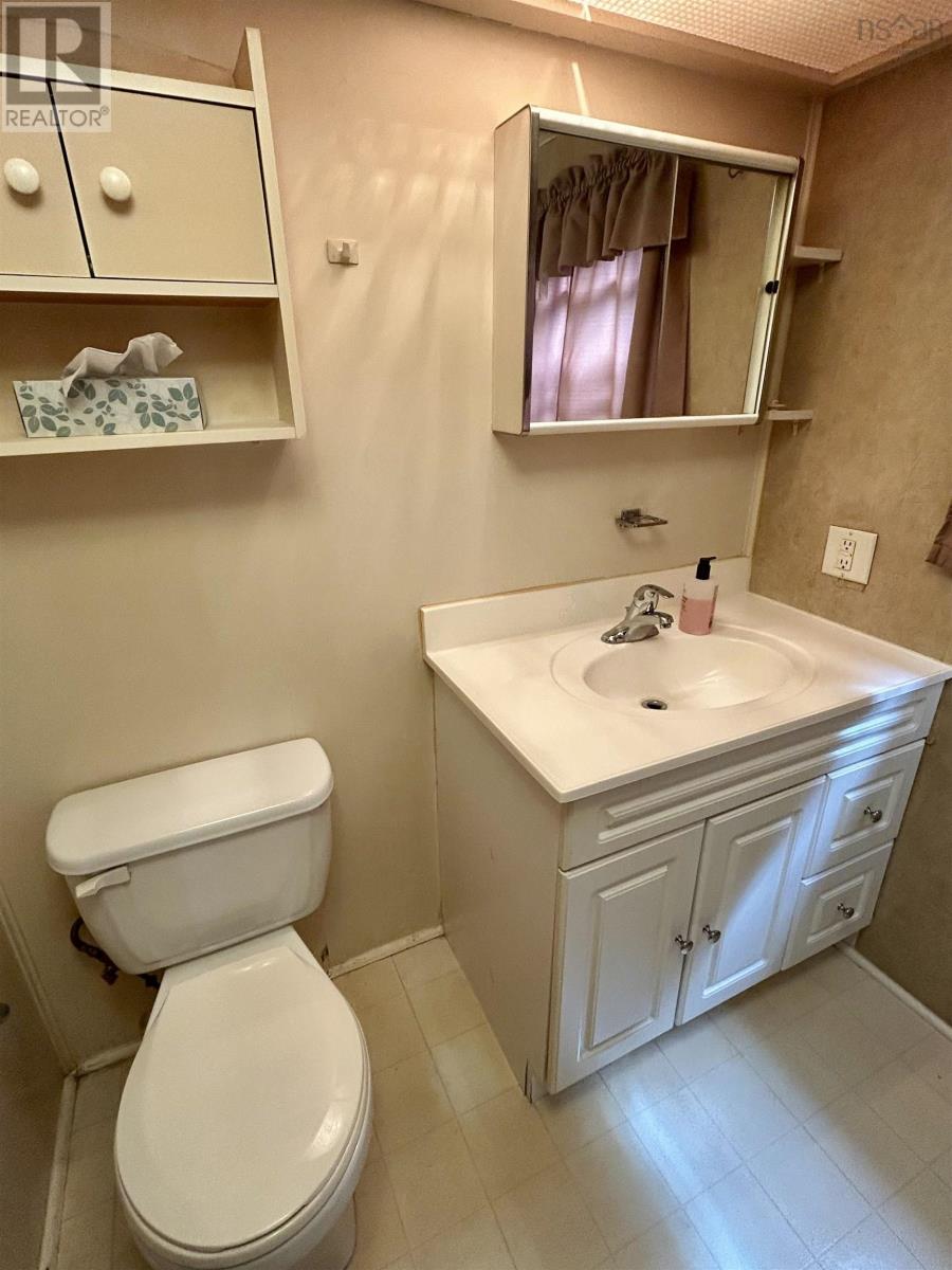 25 King Street, Trenton, Nova Scotia  B0K 1X0 - Photo 10 - 202622073