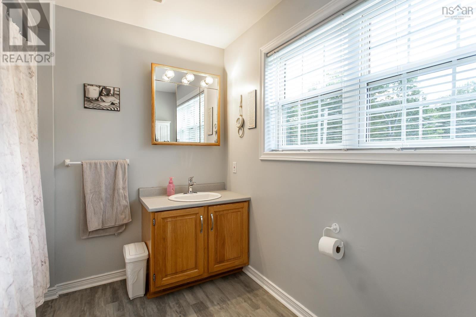 27 Pinecrest Drive, Middleton, Nova Scotia  B0S 1P0 - Photo 27 - 202622113