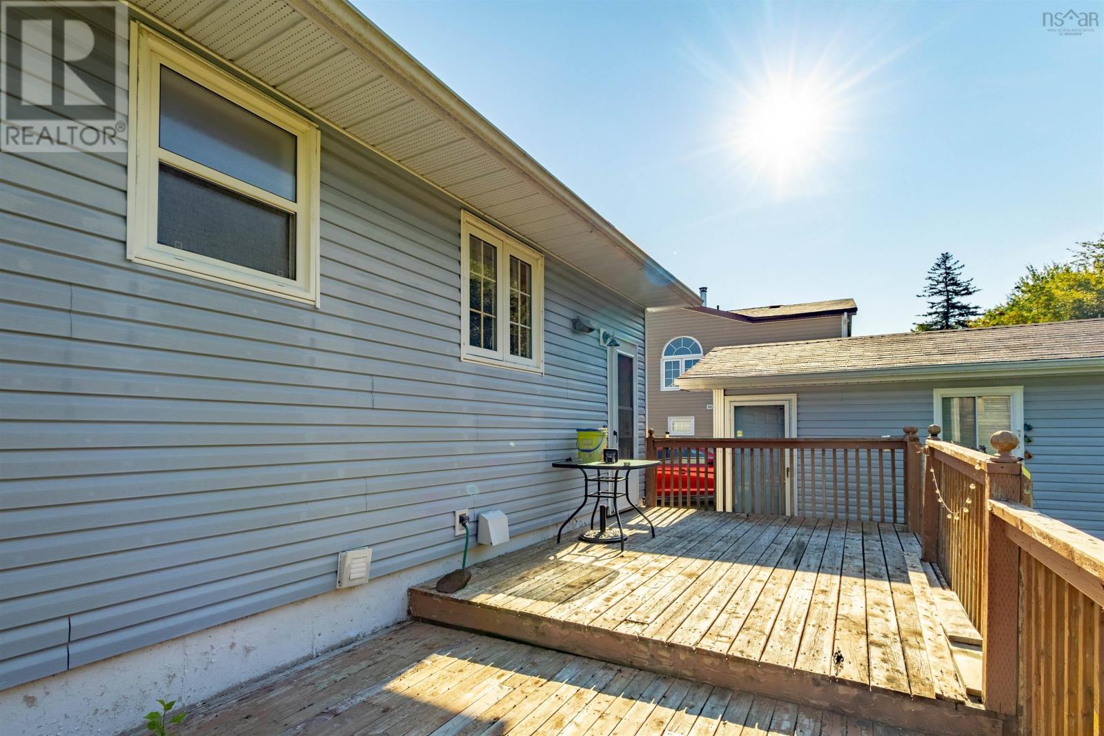 74 Christopher Crescent, Sydney, Nova Scotia  B1P 3P6 - Photo 5 - 202622225