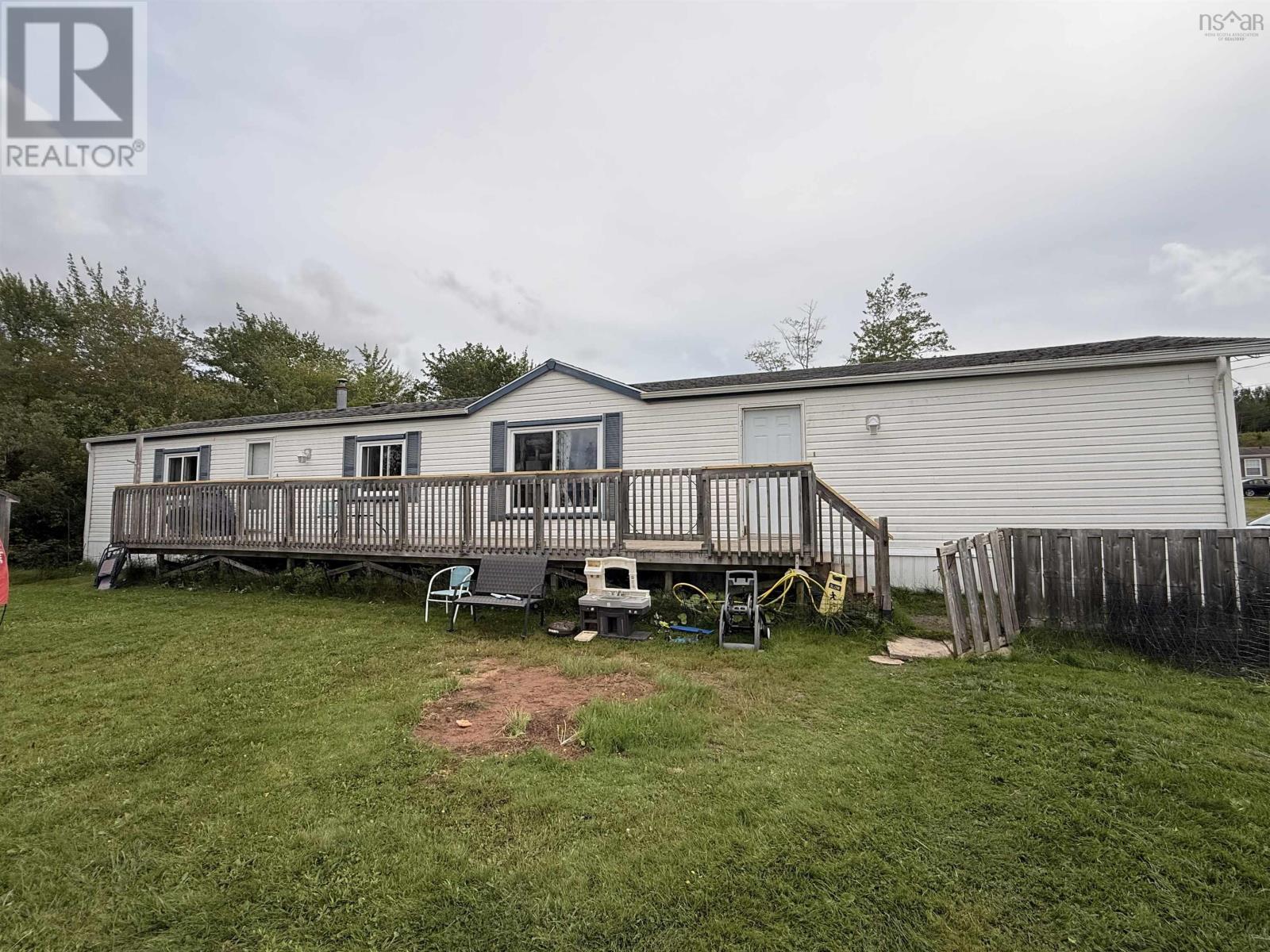 8 Low Tide Road, Stewiacke, Nova Scotia  B0N 2J0 - Photo 3 - 202622347