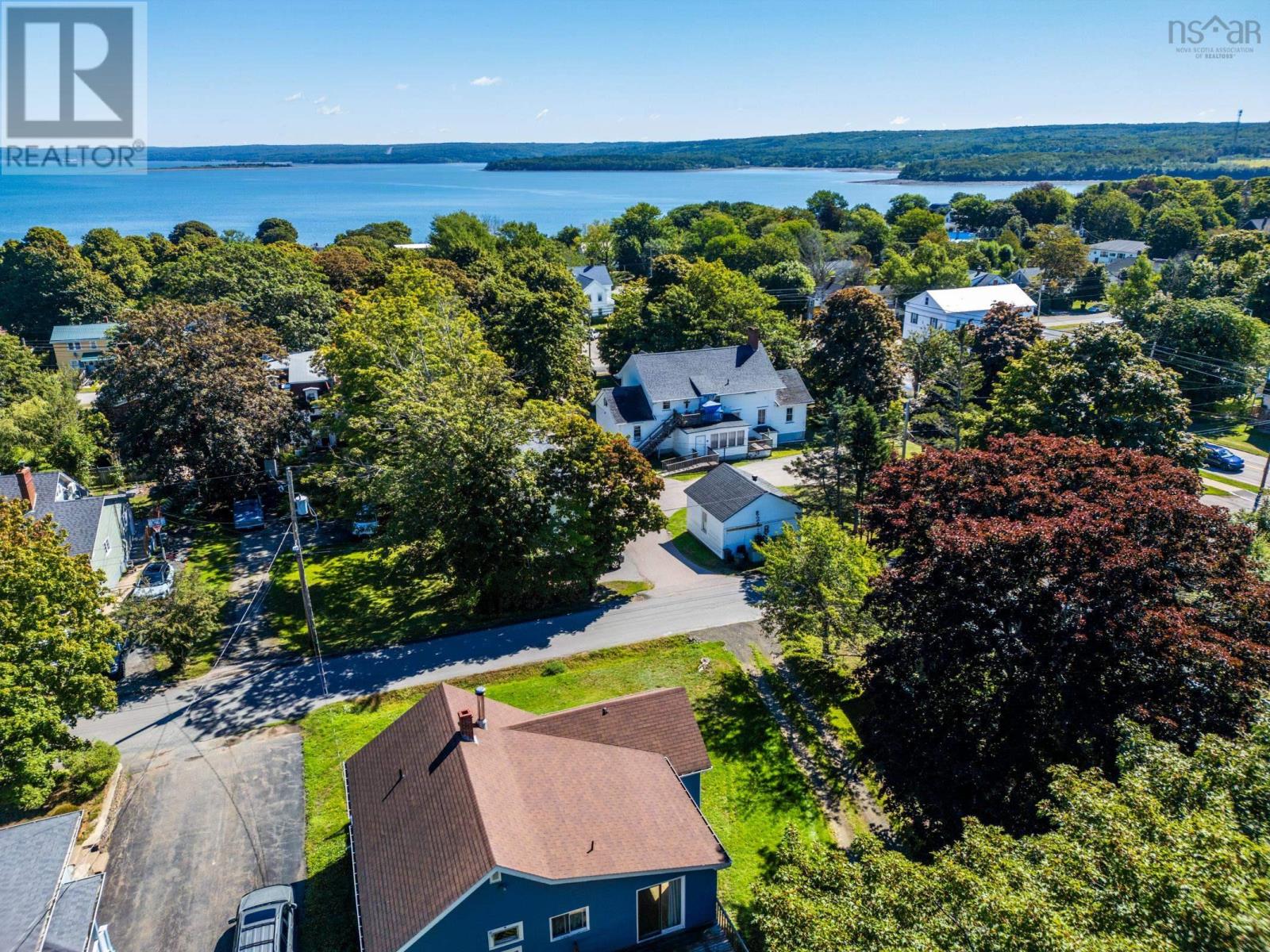 79 Second Avenue, Digby, Nova Scotia  B0V 1A0 - Photo 32 - 202622390