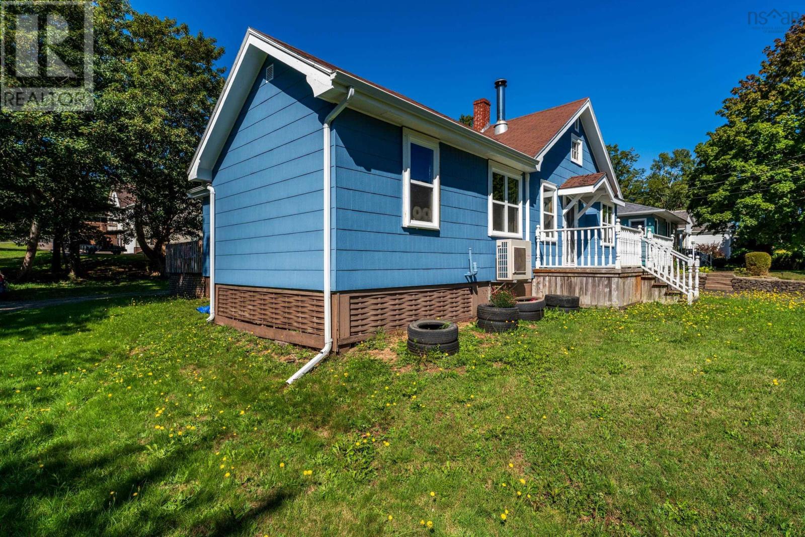 79 Second Avenue, Digby, Nova Scotia  B0V 1A0 - Photo 8 - 202622390