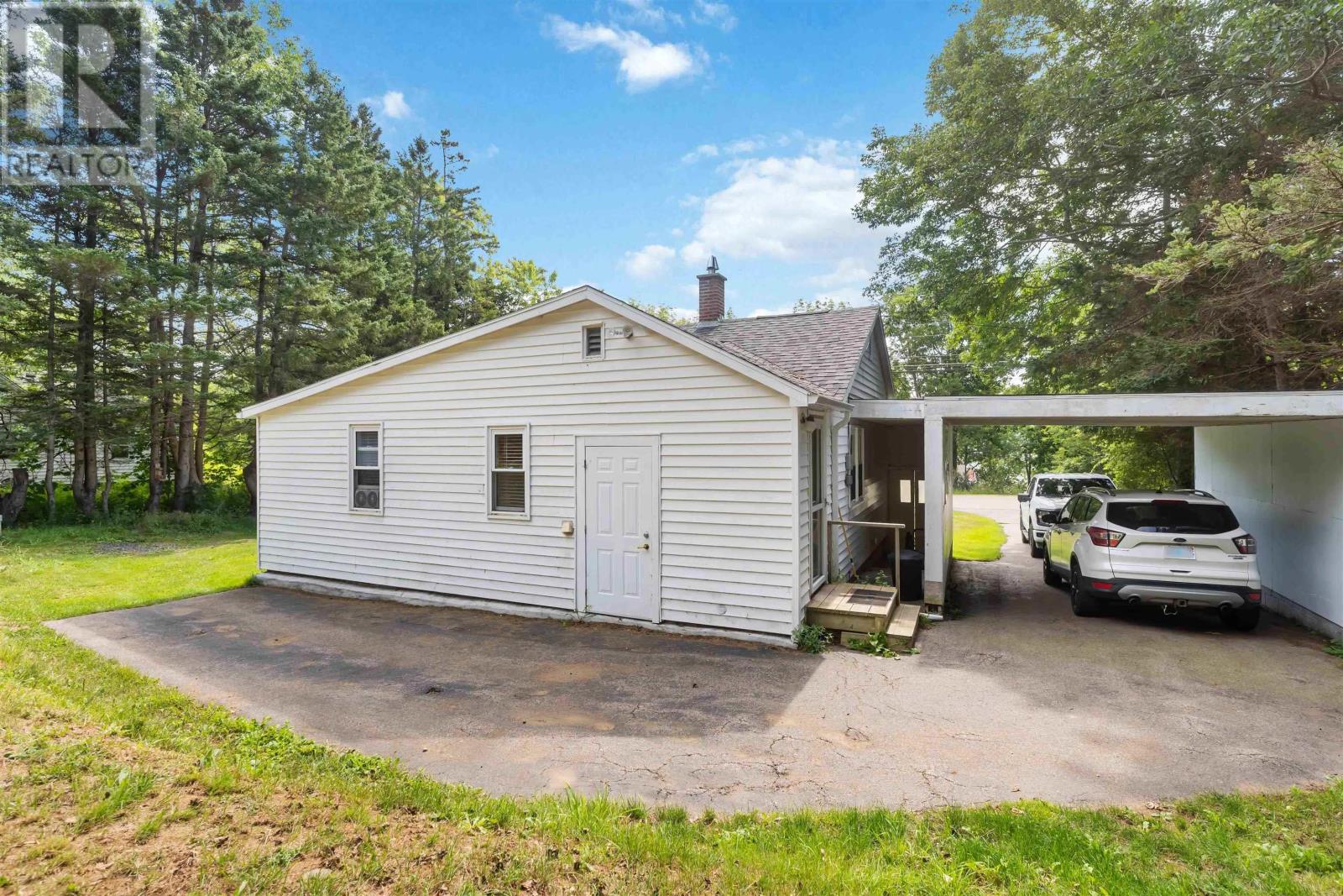 1307 Granville Road, Port Wade, Nova Scotia  B0S 1A0 - Photo 3 - 202622391