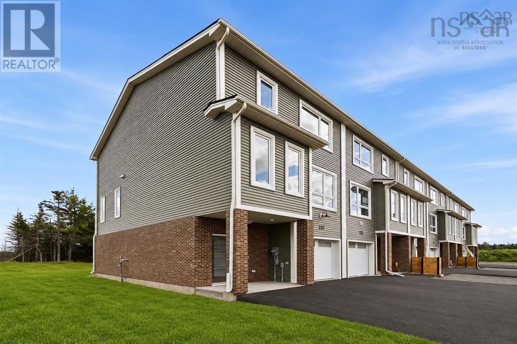 Sp03a 135 Stephs Street, West Bedford, Nova Scotia  B4B 0L1 - Photo 2 - 202622400