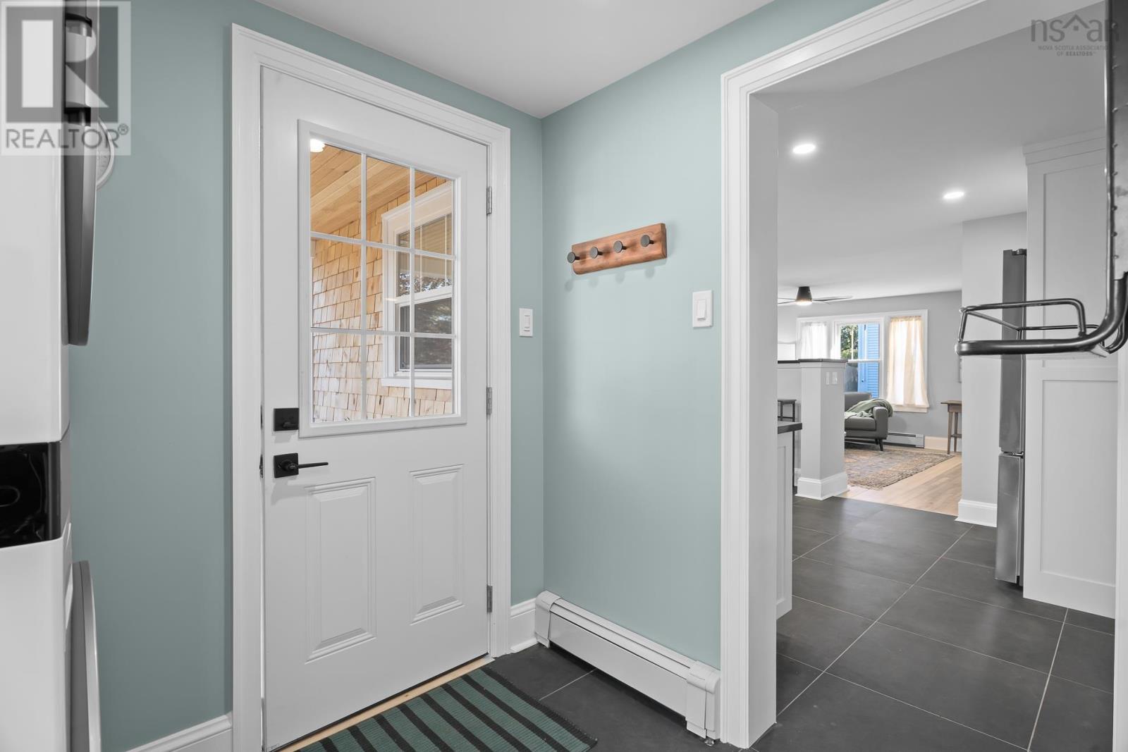 55 Lawrence Street, Lunenburg, Nova Scotia  B0J 2C0 - Photo 16 - 202622409