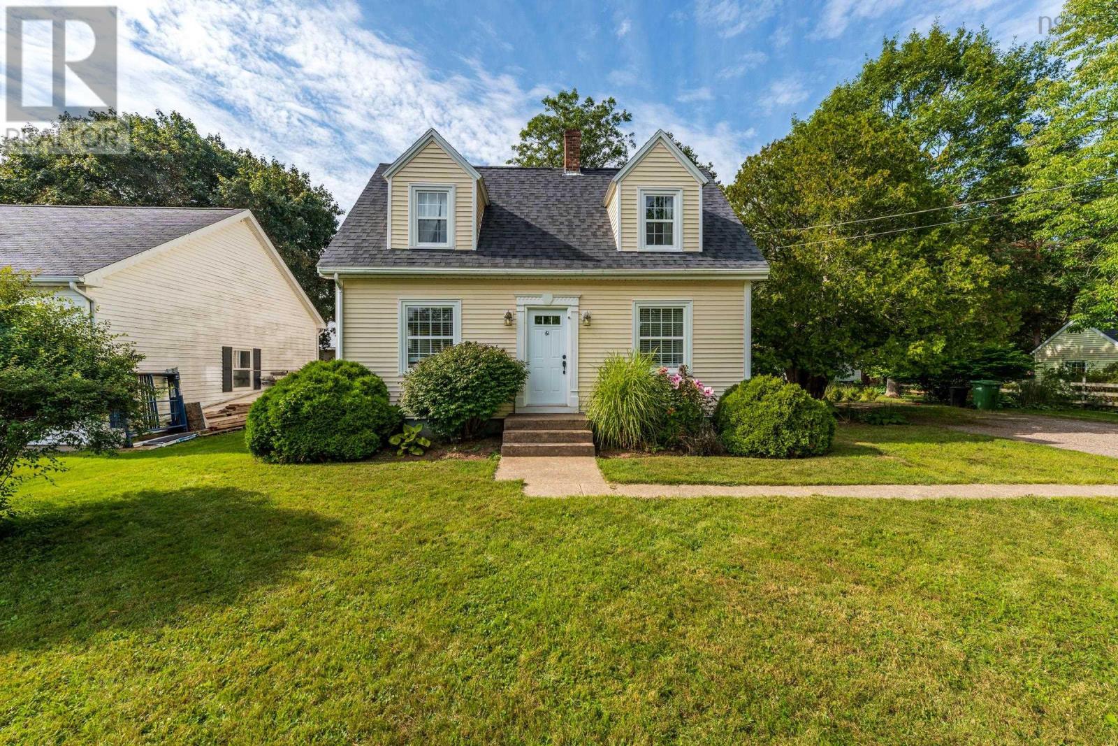 61 Connaught Avenue, Middleton, Nova Scotia  B0S 1P0 - Photo 6 - 202622418
