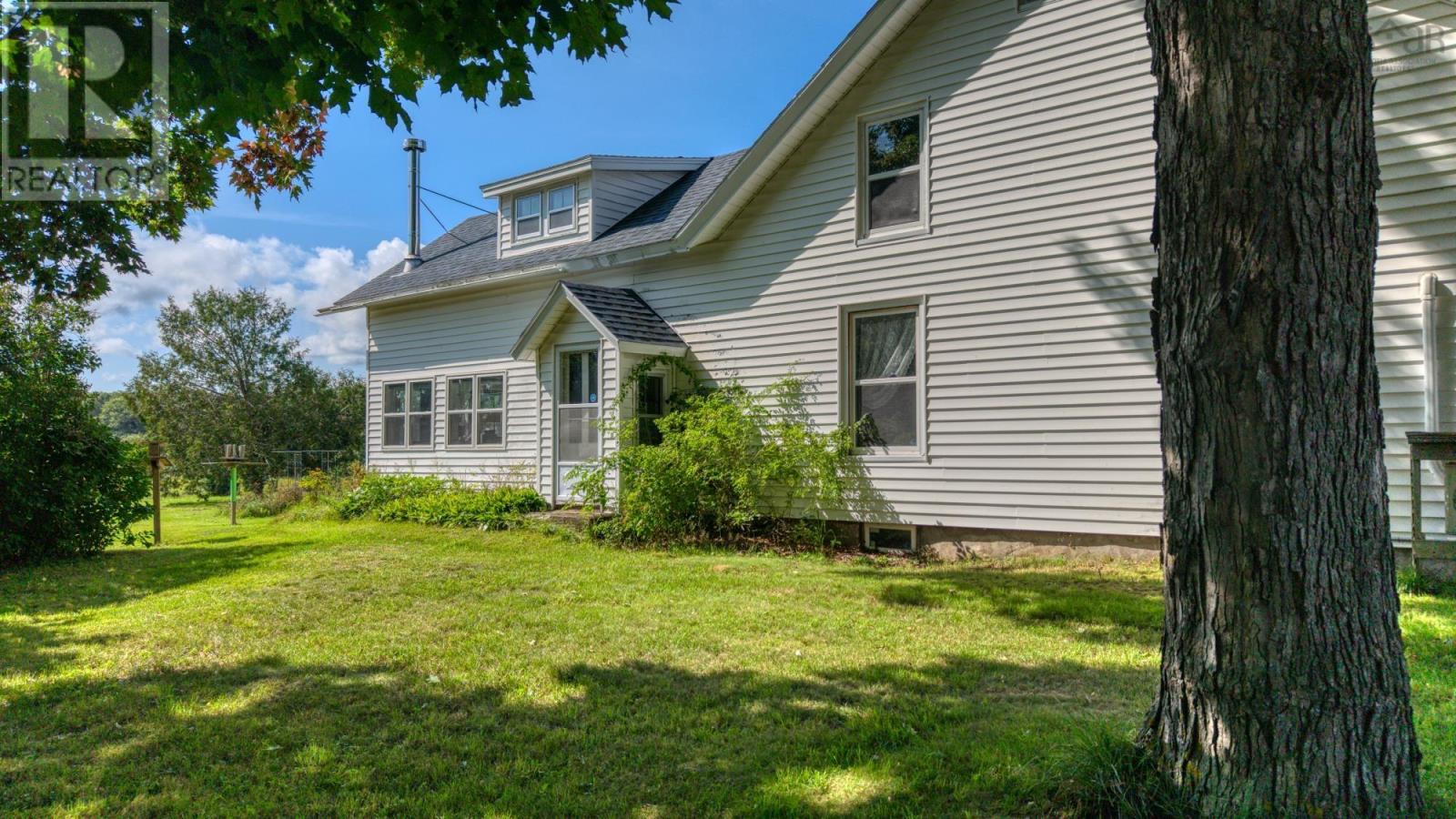 10136 Highway 1, Paradise, Nova Scotia  B0S 1R0 - Photo 28 - 202622449