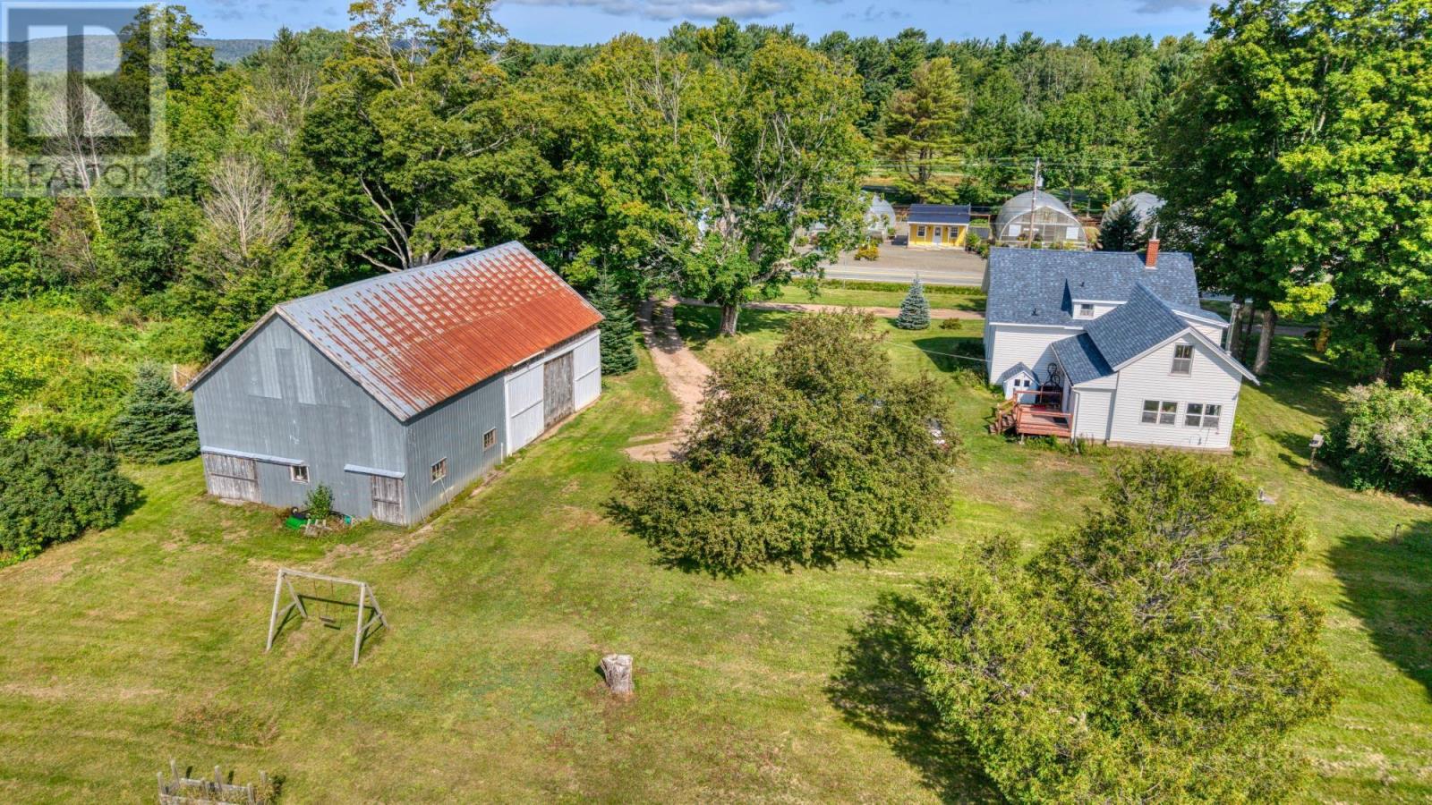 10136 Highway 1, Paradise, Nova Scotia  B0S 1R0 - Photo 6 - 202622449