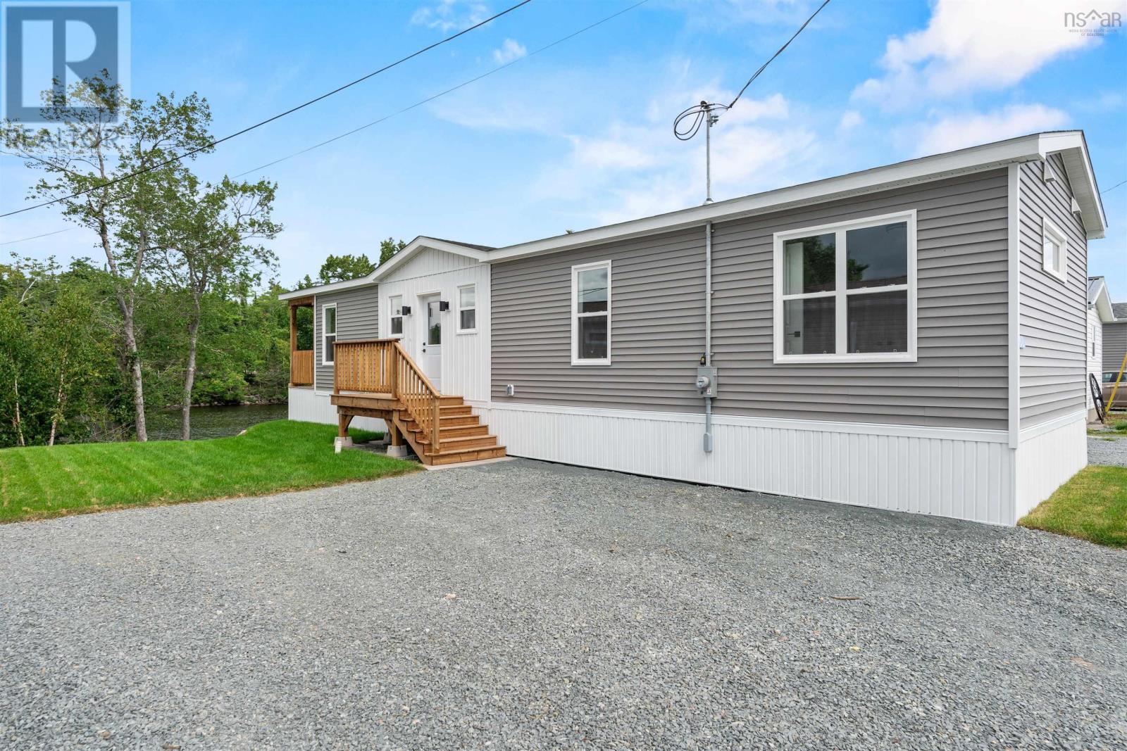 32 Ben Johnson Lane, Timberlea, Nova Scotia  B3T 1K9 - Photo 3 - 202622450