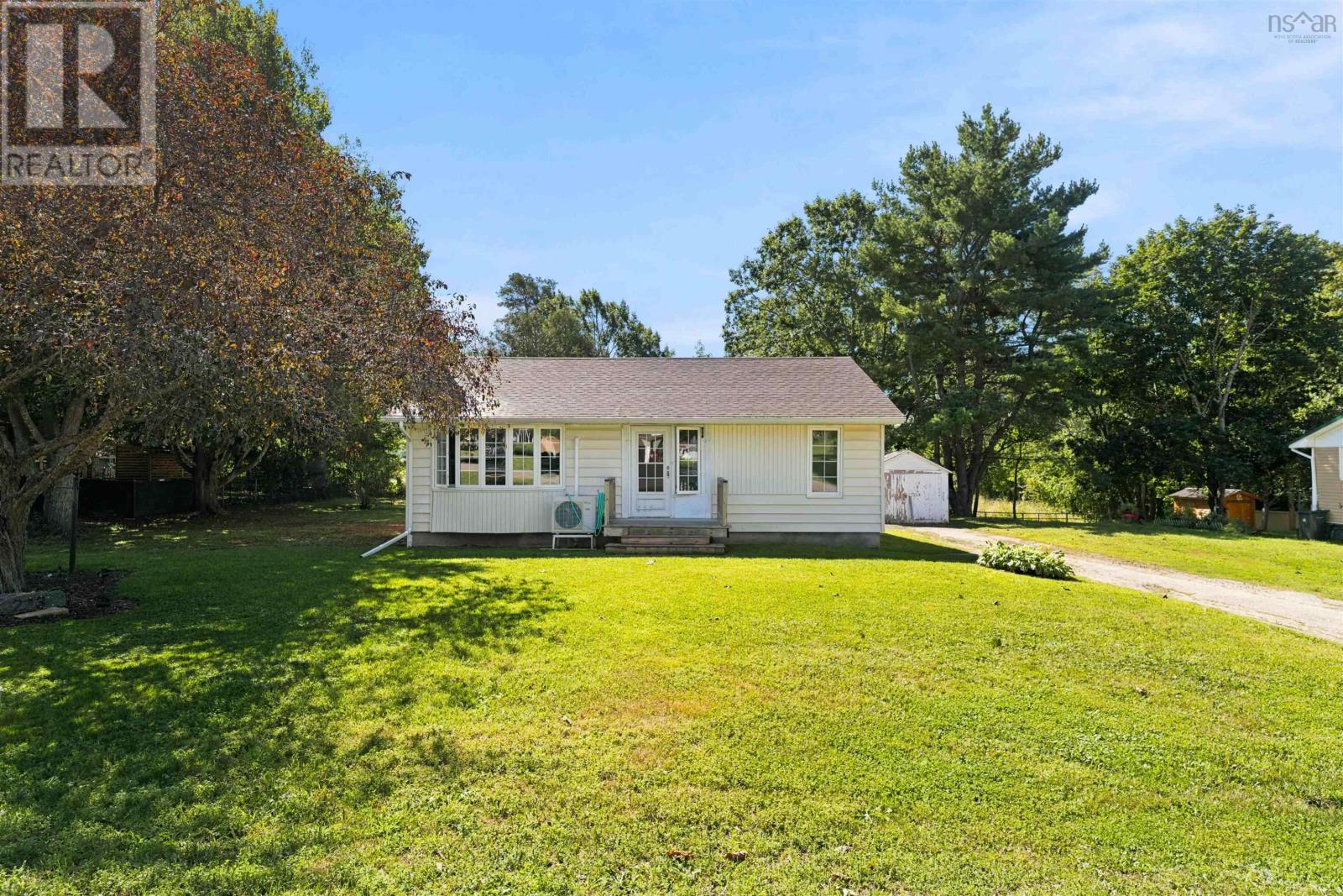 223 Centennial Drive, Bridgetown, Nova Scotia  B0S 1C0 - Photo 2 - 202622460