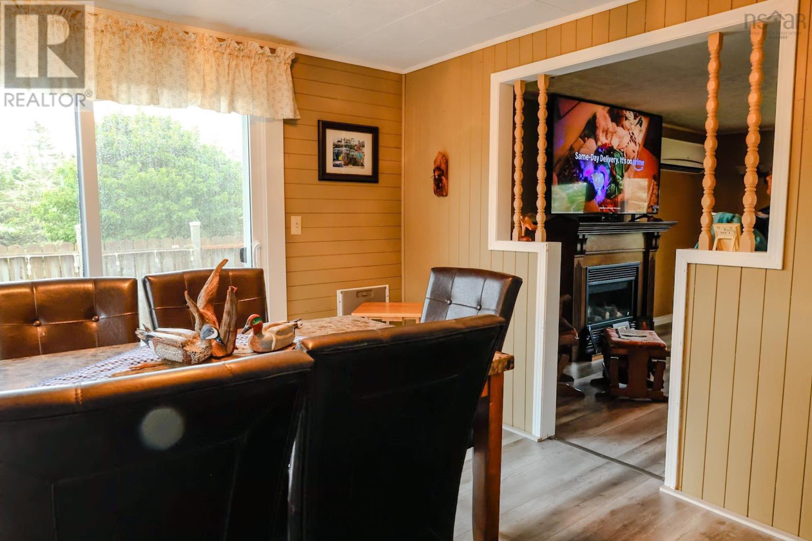 28 Penney Road, South Side, Nova Scotia  B0W 1P0 - Photo 3 - 202622477