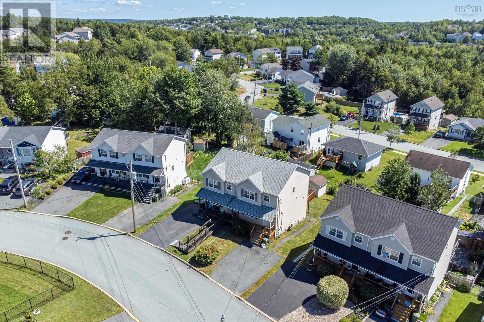 31 Hewer Crescent, Middle Sackville, Nova Scotia  B4E 3E4 - Photo 3 - 202622660