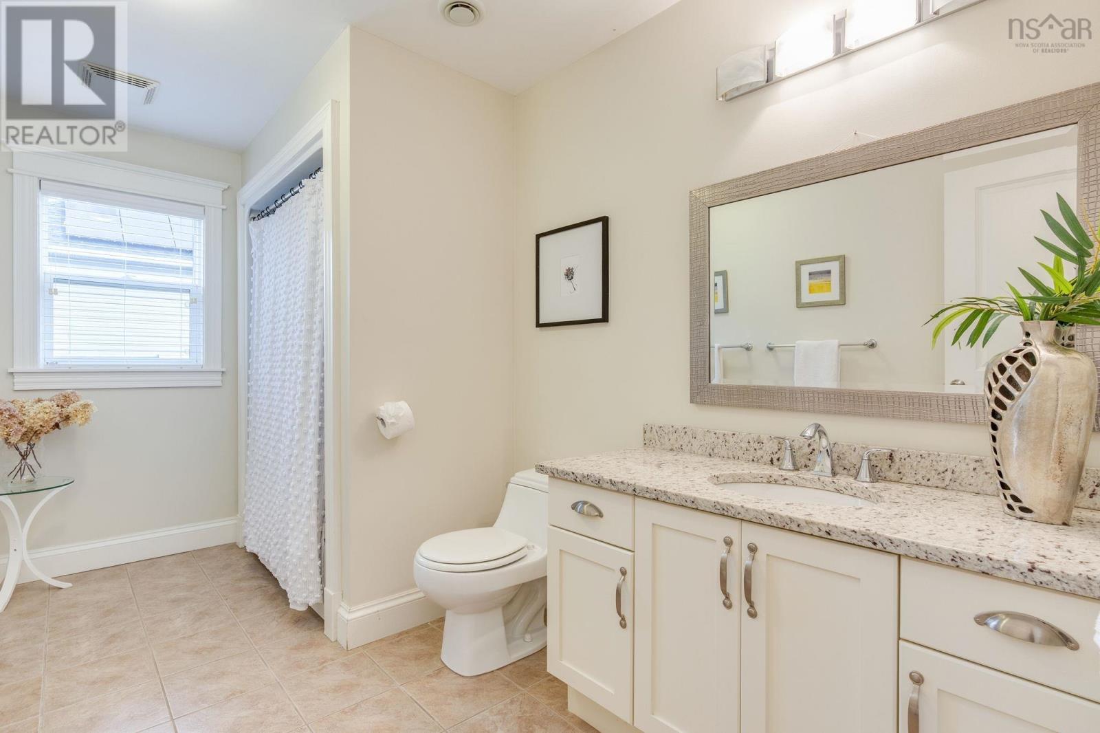 5 Edgewater Close, Dartmouth, Nova Scotia  B2W 6S3 - Photo 33 - 202622753
