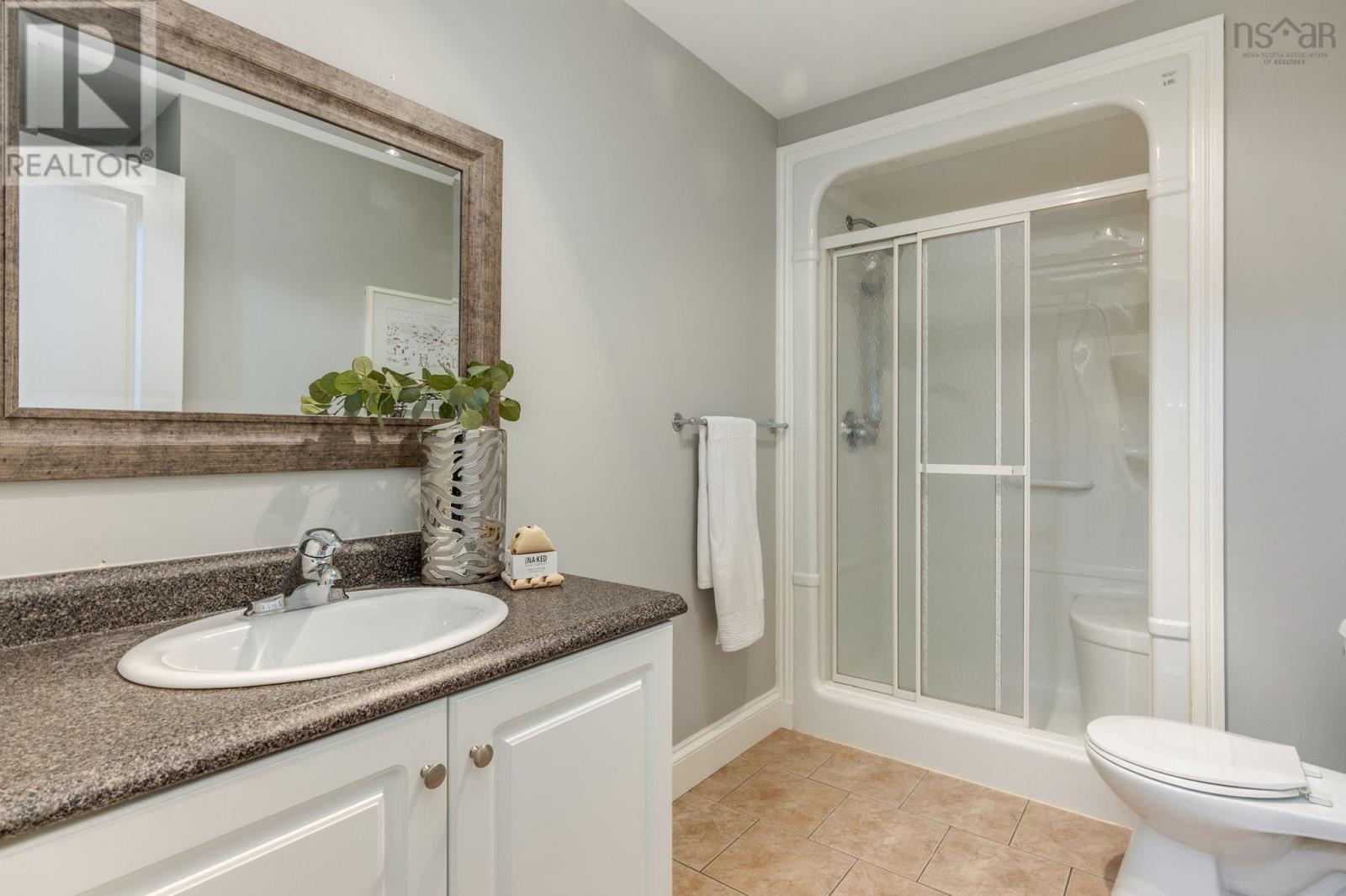5 Edgewater Close, Dartmouth, Nova Scotia  B2W 6S3 - Photo 40 - 202622753