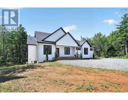 524 & 526 Perrin Drive, fall river, Nova Scotia