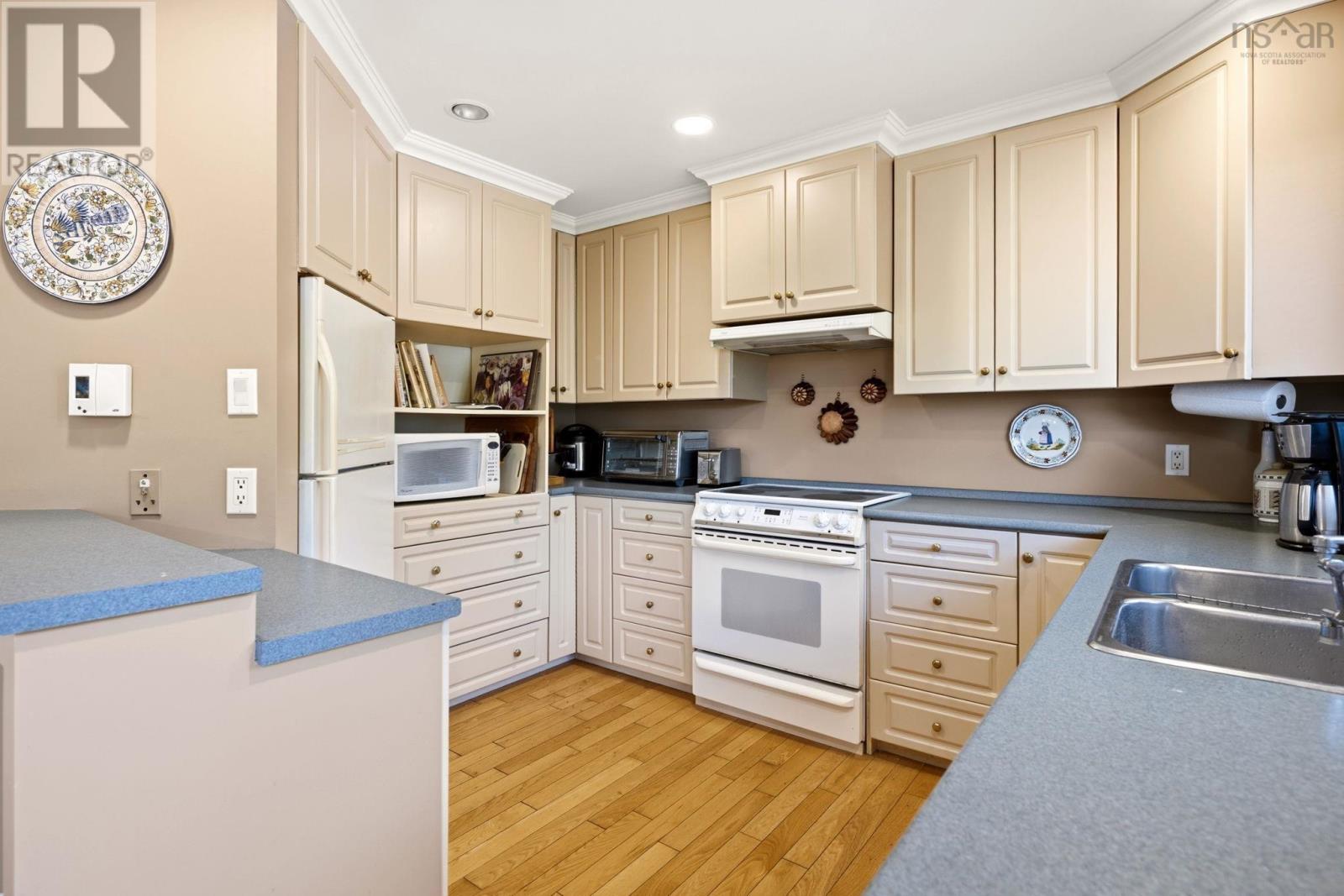 8 Mccarthy Street, Dartmouth, Nova Scotia  B2X 2Y4 - Photo 11 - 202622867