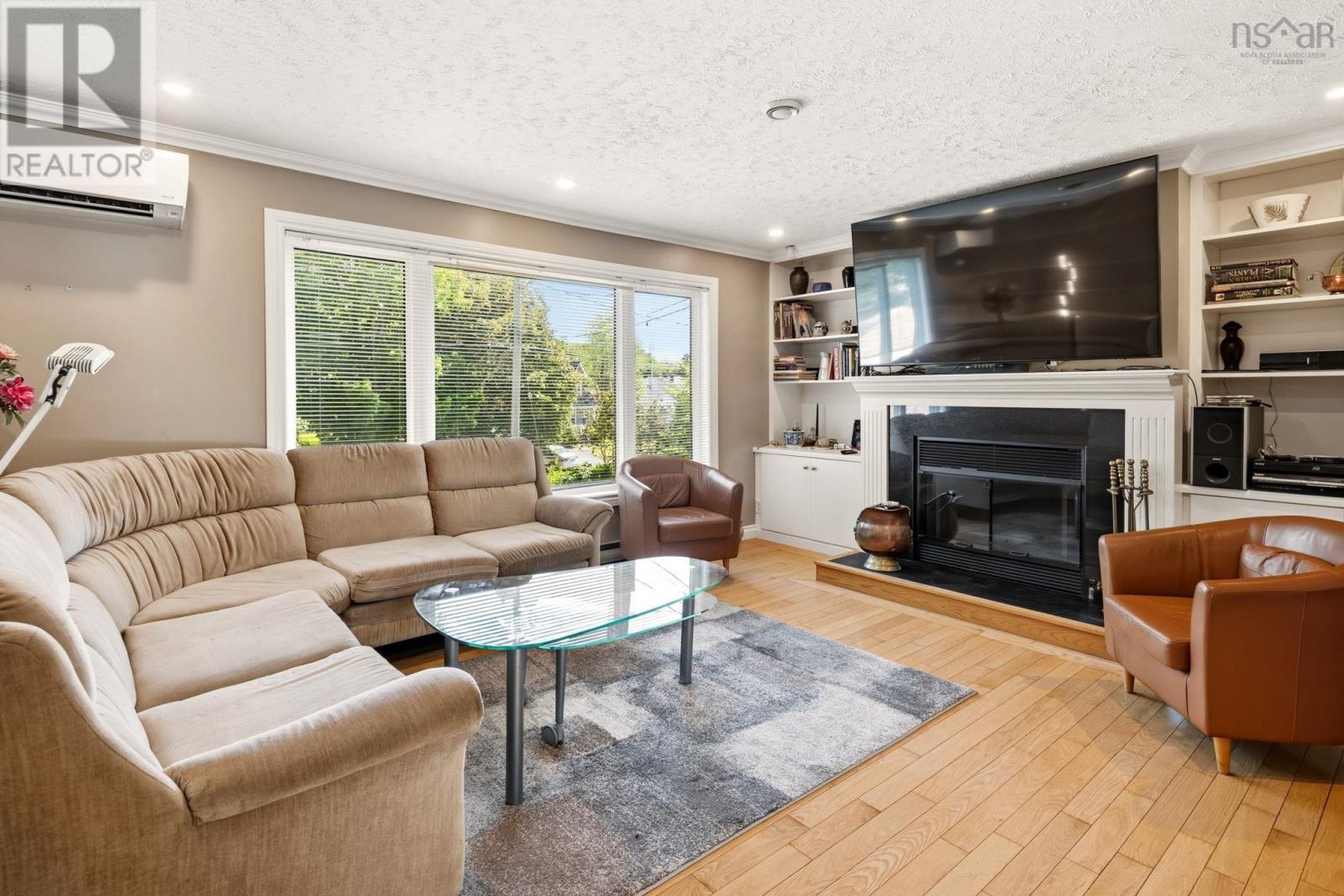 8 Mccarthy Street, Dartmouth, Nova Scotia  B2X 2Y4 - Photo 3 - 202622867