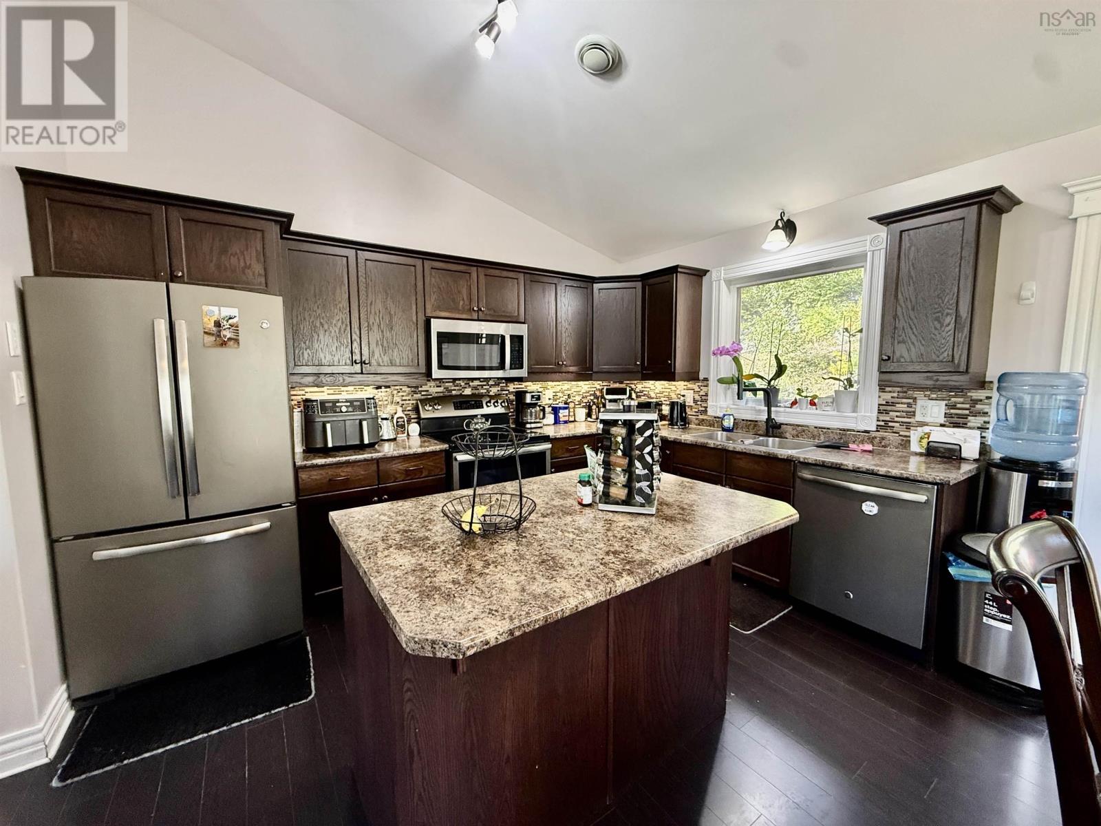 258 Heatherglen Drive, Beaver Bank, Nova Scotia  B4G 0A1 - Photo 11 - 202623116
