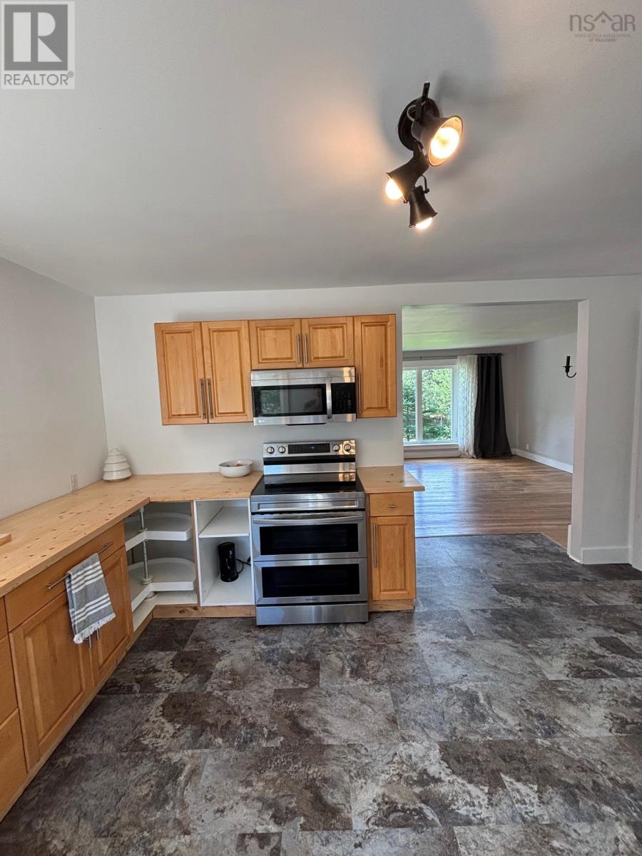 23519 Highway 7, Watt Section, Nova Scotia  B0J 3B0 - Photo 13 - 202623131