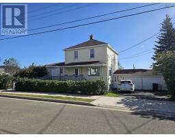 6 Alphonse Street, glace bay, Nova Scotia