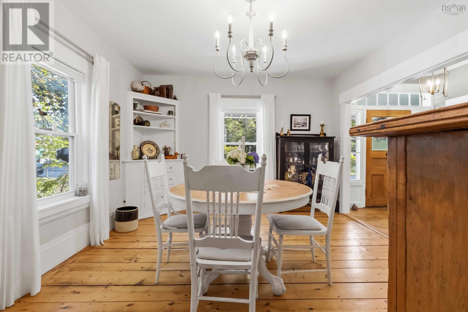 102 Pleasant Street, Mahone Bay, Nova Scotia  B0J 2E0 - Photo 11 - 202623145
