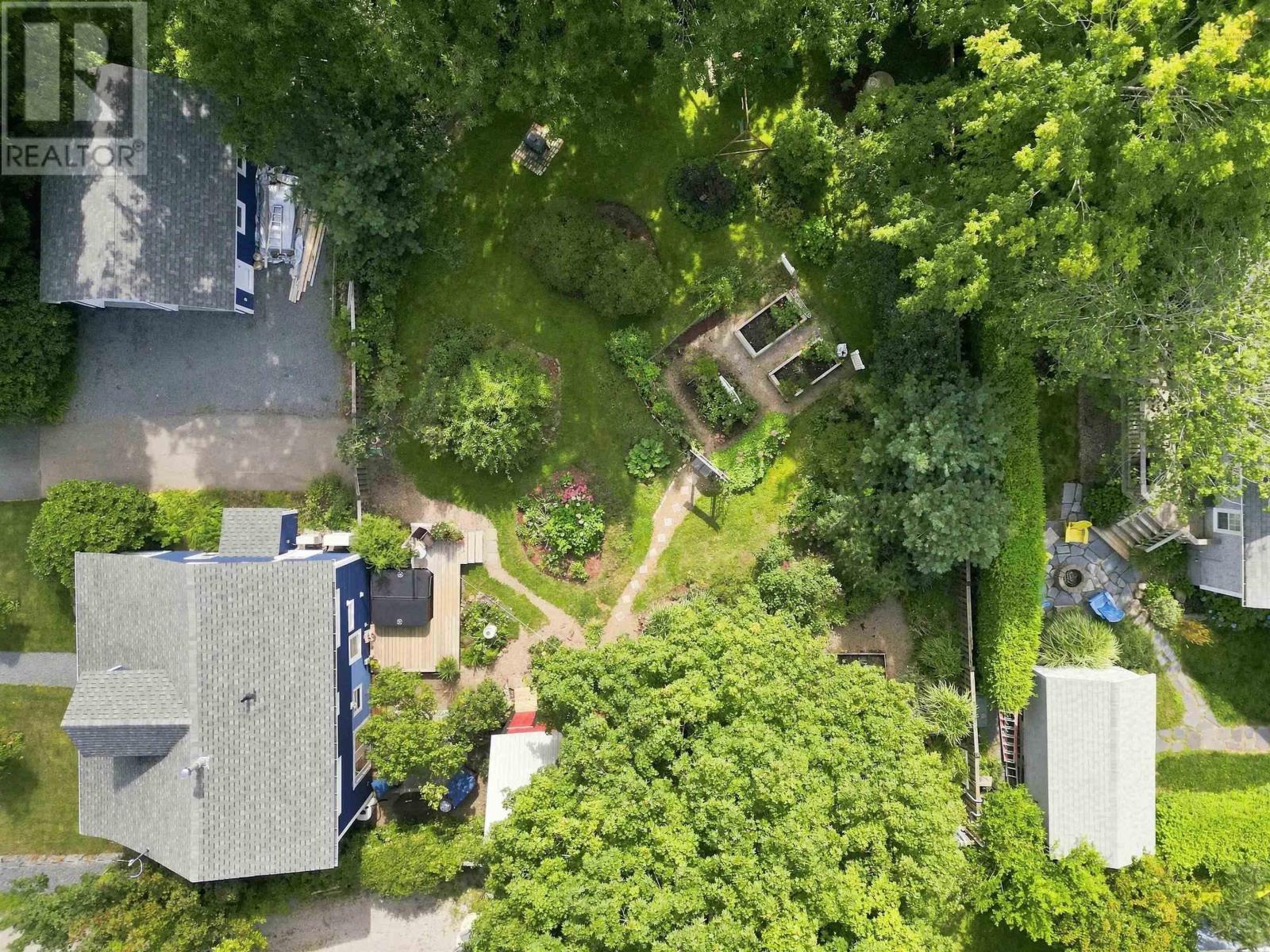102 Pleasant Street, Mahone Bay, Nova Scotia  B0J 2E0 - Photo 35 - 202623145