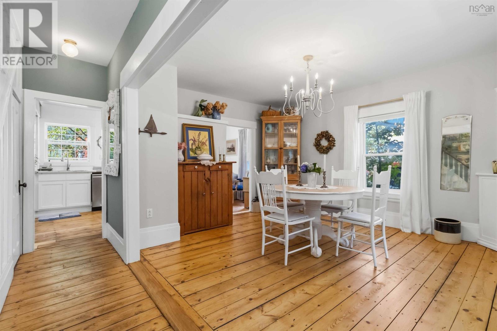 102 Pleasant Street, Mahone Bay, Nova Scotia  B0J 2E0 - Photo 9 - 202623145