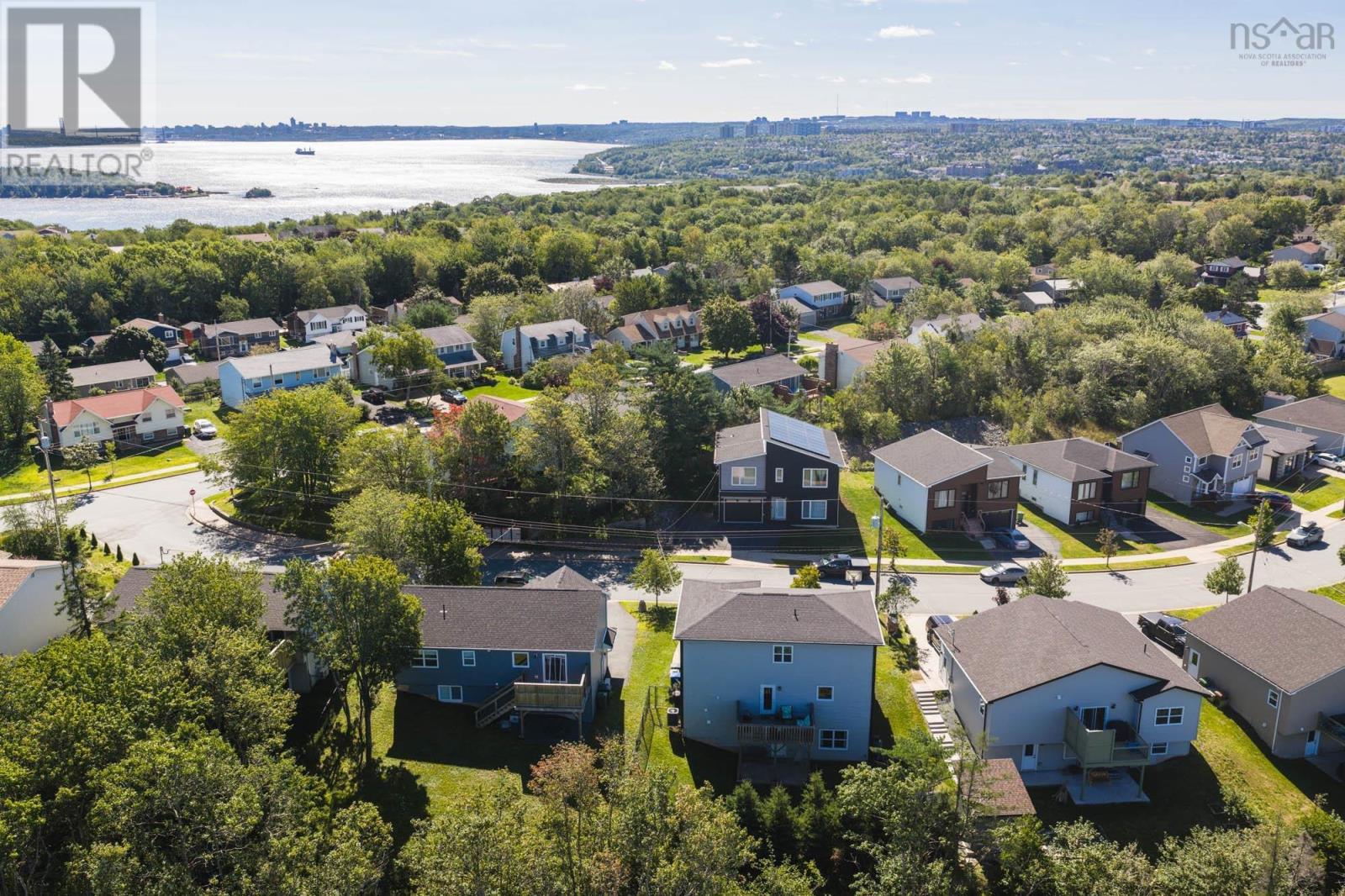 15 Alpine Court, Bedford, Nova Scotia  B4A 3J4 - Photo 2 - 202623149