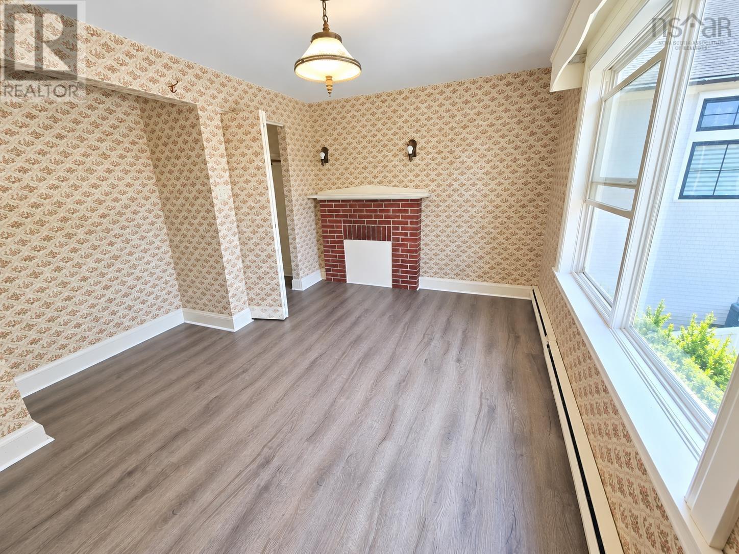 817 Tower Road, 5791 Harrington Dr, Halifax Peninsula, Nova Scotia  B3H 2Y1 - Photo 6 - 202623152