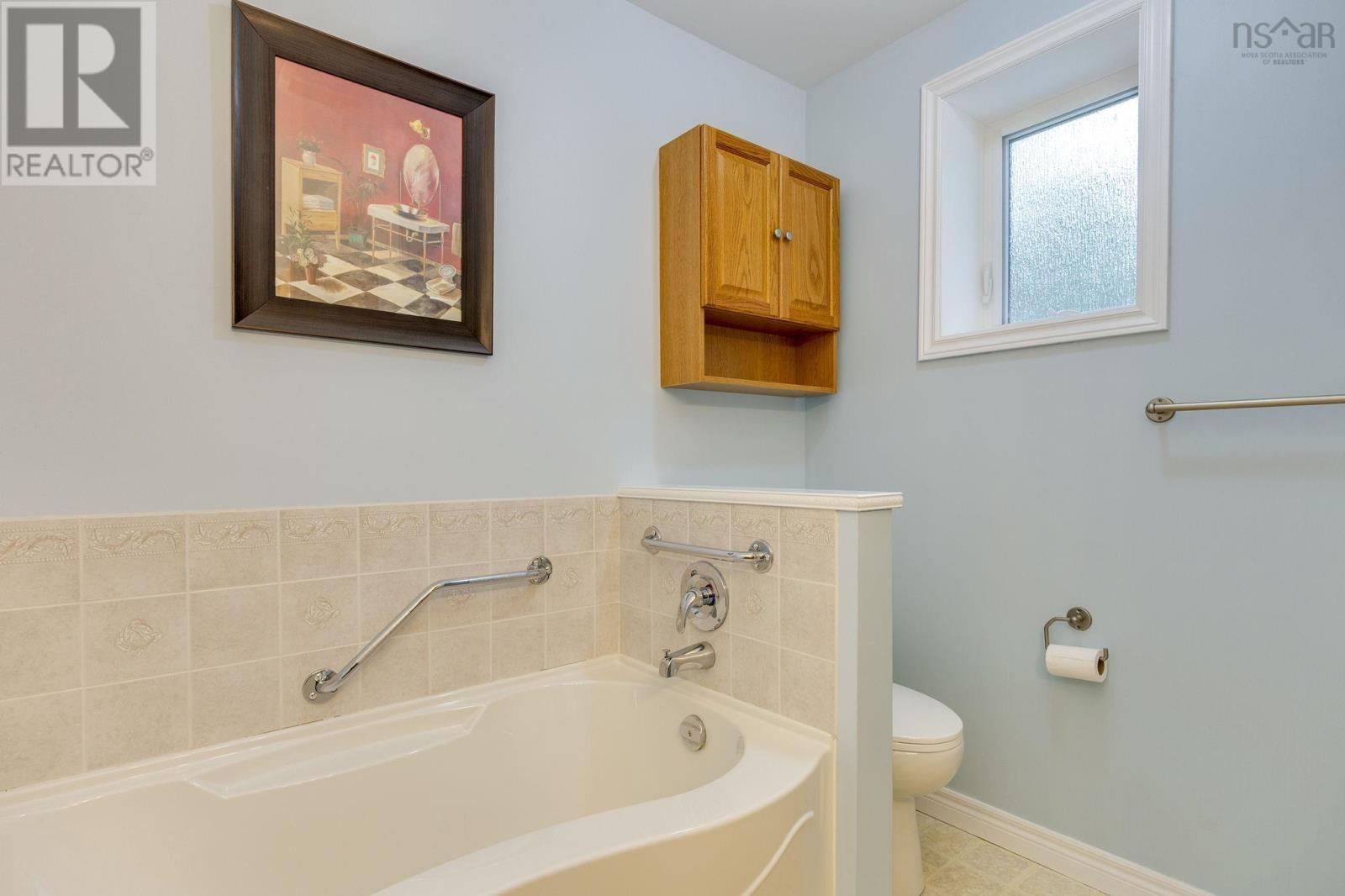 20 Bell Street, Lake Echo, Nova Scotia  B2Z 1M8 - Photo 19 - 202623446