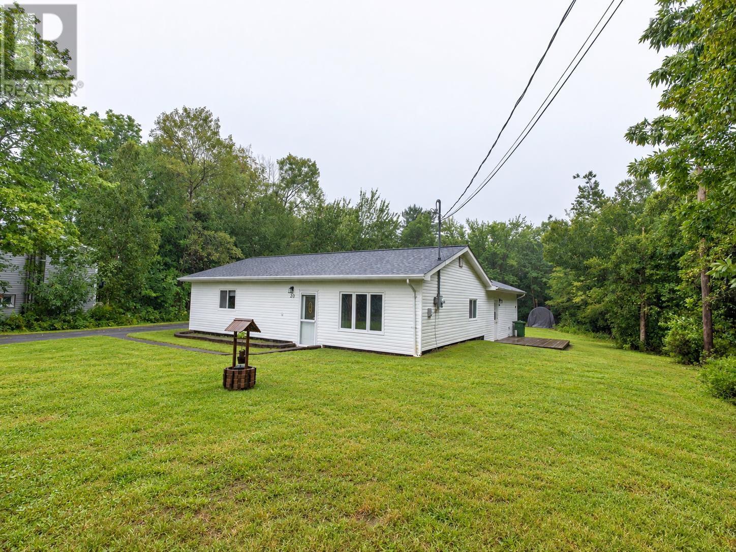 20 Bell Street, Lake Echo, Nova Scotia  B2Z 1M8 - Photo 3 - 202623446