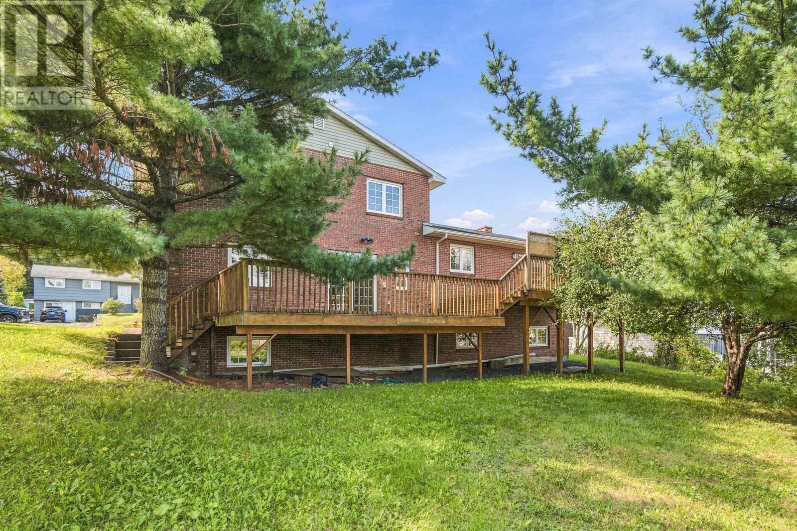 11 Laurentian Drive, Halifax, Nova Scotia  B3M 3G2 - Photo 42 - 202623530